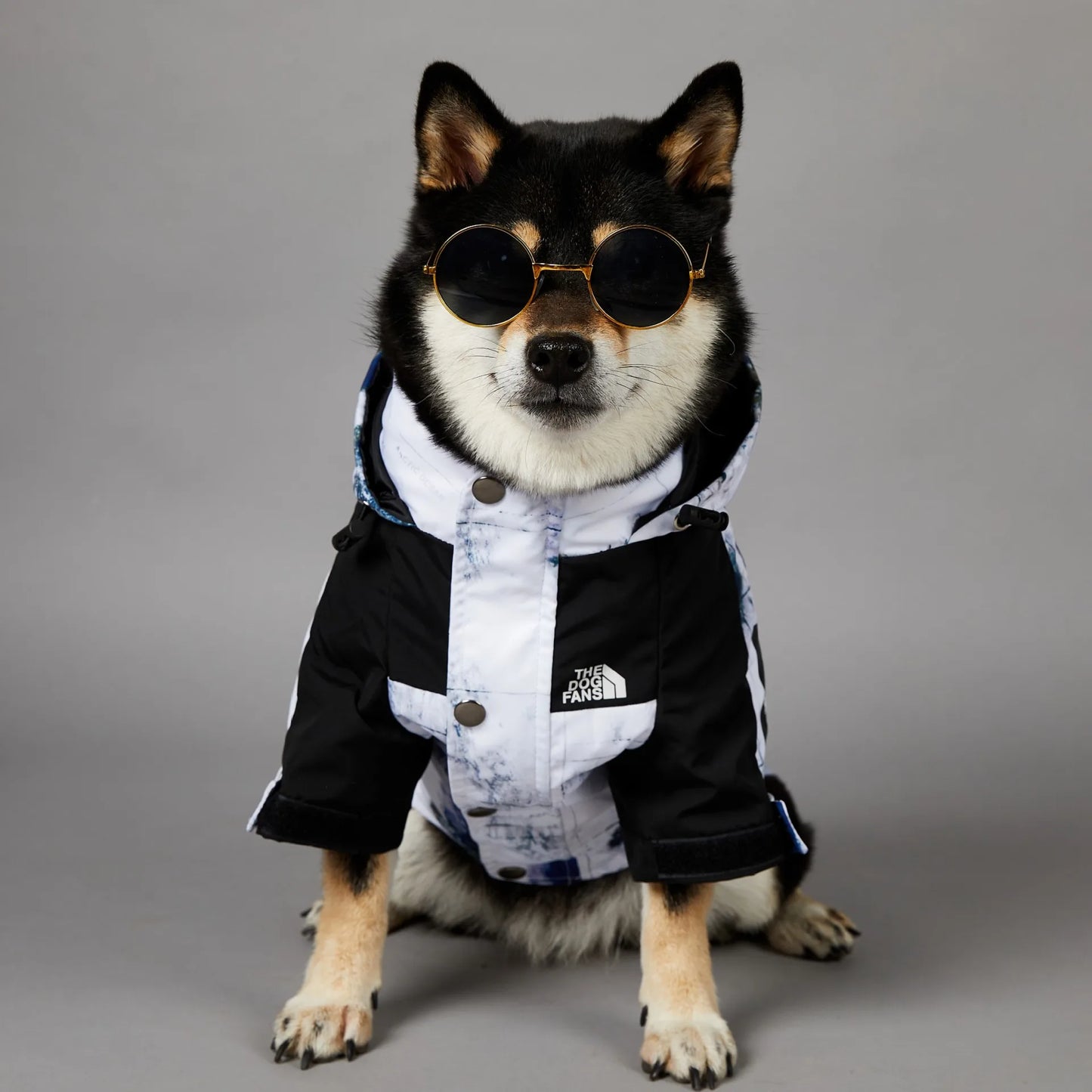 The Dog Fans Fashion Dog JackeT Outdoor Pet Clothing XS-5XL Medium Large Dog Rain Coat Puppy Waterproof Jacket