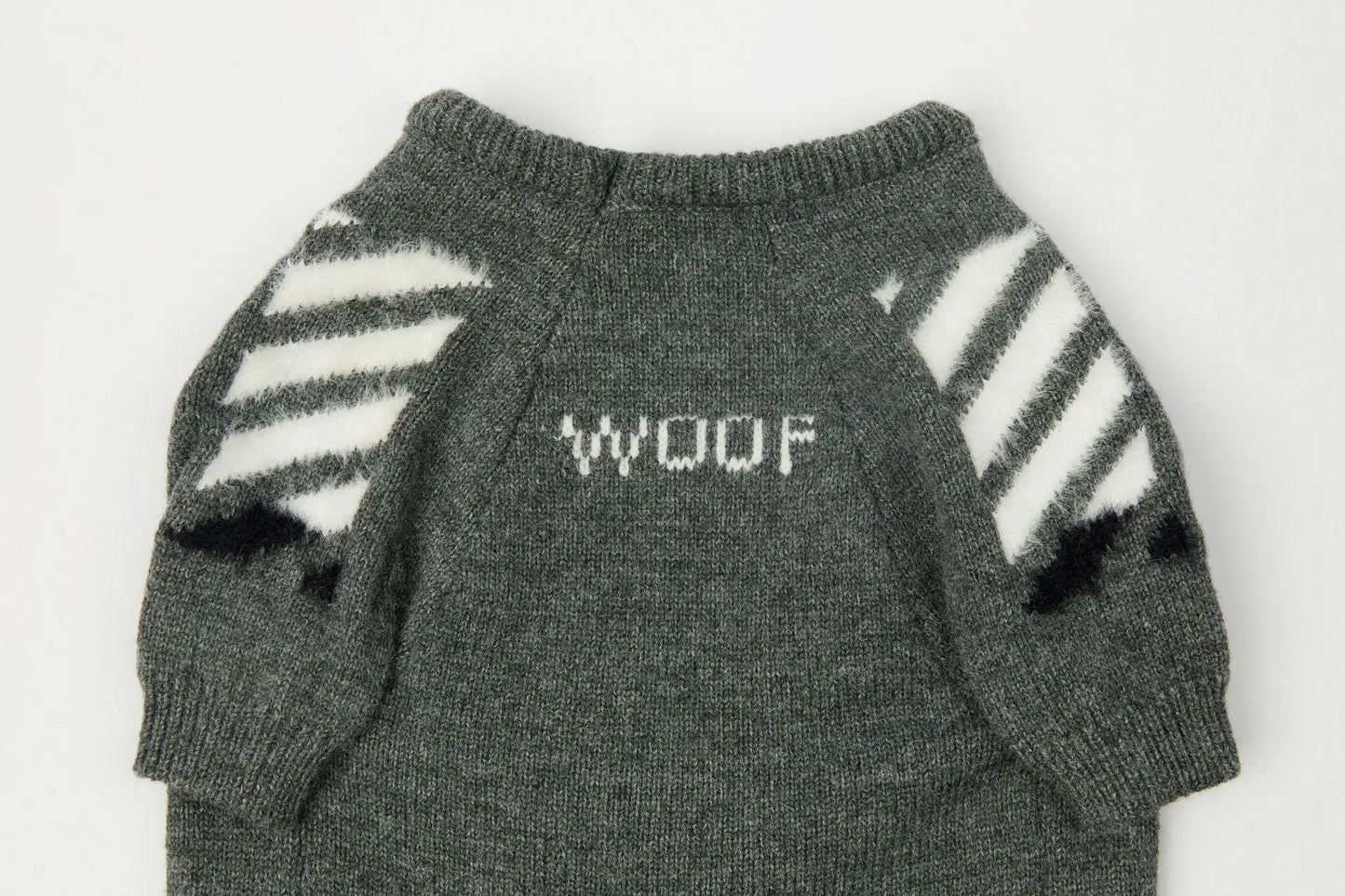 Winter Thick Soft Pet Clothing S-3XL Cotton Dog Knitwear Funny WOOF Cute Luxury French Bull Sweaters Jumpers