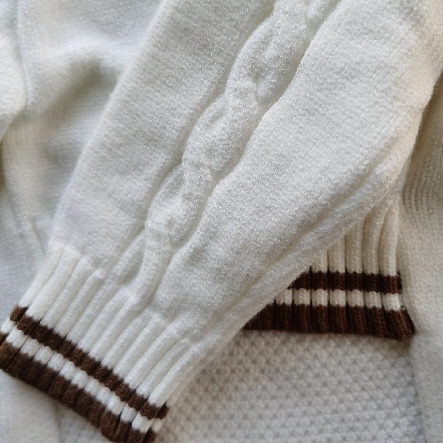 Lapel Cardigan Jacket Knitted White Sweater for Little Greyhound Whippet Winter Long Sleeves Warm Coat for Mid Dogs Pet Clothing